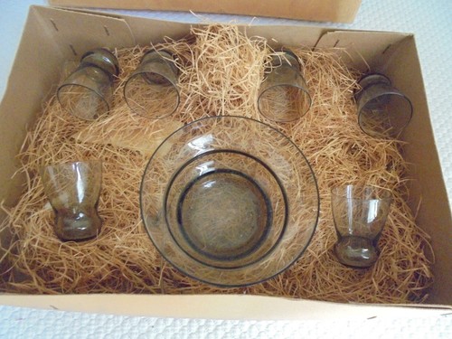Dinette ancienne verres - , et