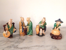 4 ANCIENNES Petites STATUES