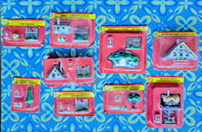 LOT DE 9 OBJETS DE COLLECTION  VILLAGE D'ASTERIX Collection PLASTOY 2004