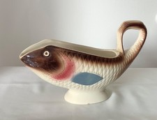 Saucière en forme de poisson