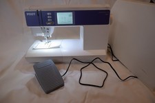 Pfaff ambition 1.5 IDT machine a coudre A REVISER