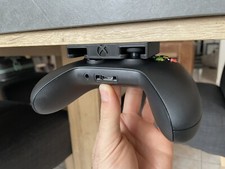 Support mural manette Xbox One