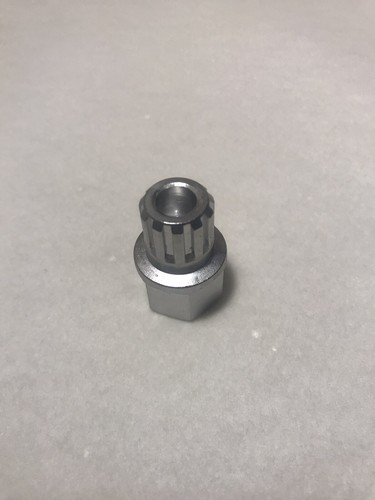 Adaptateur écrou antivol