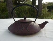 Théière japonaise en fonte