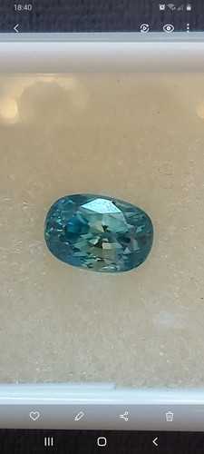 Pierre semi precieuse zircon - pierre,