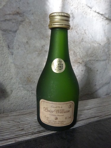 Mignonnette bouteille eau - bouteille, de