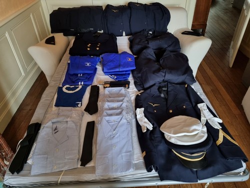 Vend lot tenues bleu - lot,