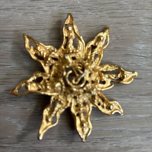 Broche christian lacroix - broche,