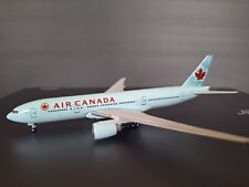 avion miniature métal AIR CANADA Boeing 777-200LR scale 1/400 Excellent état