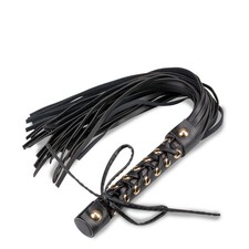 Petit martinet à laçage