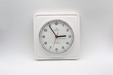 Horloge Junghans Bauhaus -