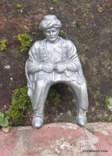 Figurine caiffa ortf - -,