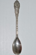 -PETITE CUILLERE SOUVENIR DE VOYAGE PAQUEBOT COMPAGNIE KPM métal argenté XXe