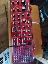 Synthetiseur Behringer Neutron