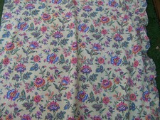 ANCIEN COUPON DE TISSU COTON  FLEURI FOND JAUNE   - TIS 237