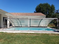 ABRI PISCINE BAS DE LA MARQUE ABRISUD