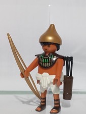 PLAYMOBIL FIGURINE ARCHER
