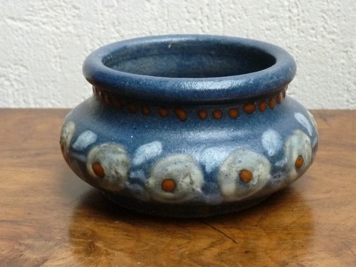 Superbe petit vase - , en