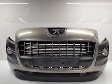 enjoliveur pare-choc avant