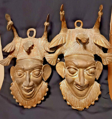 Paire masques bronze - masques, en