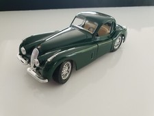 Voiture Jaguar XK 120 1948 Burago 1/24