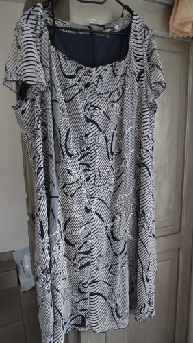 Robe neuve taille - robe, de