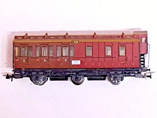 MARKLIN HO VOITURE VOYAGEURS 3E CL 3 ESSIEUX  TYPE PORTIERES LATERALES Aménagée