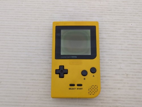 Game boy pocket console - is-game,