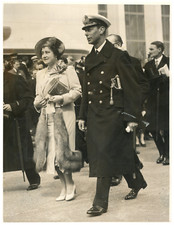 UK, King George VI and his