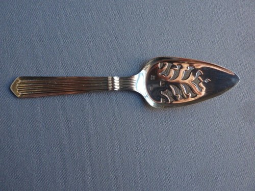 Cuillere absinthe en metal - a,
