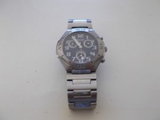 MONTRE DE PLONGEE BEUCHAT.3 AIGUILLES.ACIER.ETANCHE 200M.VERRE SAPHIR BOMBE...