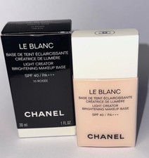 Base de teint CHANEL eclaircissante créatrice de lumière SPF 40 /10 ROSÉE NEUF