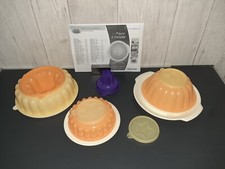 Lot Moules à Charlotte / à gâteau Couronne  Tupperware Pièce Montée  (1)