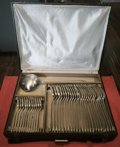 Ménagère métal argenté - , 60