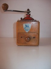 Ancien petit moulin à poivre