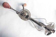 Ancien batteur mécanique