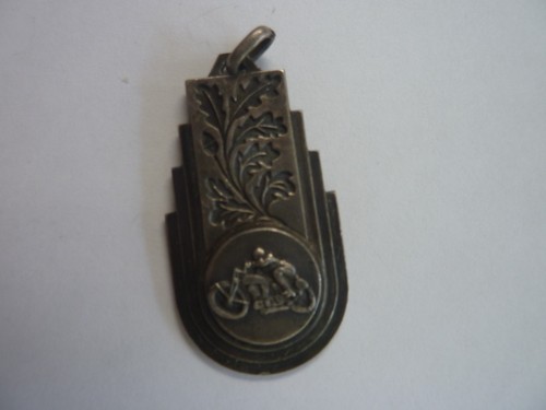 Médaille ancienne moto - ancienne,