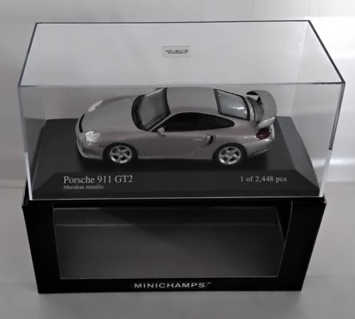 Porsche 911 gt2 année 2001 - porsche,