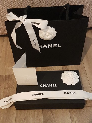 Chanel boîte petites - chanel,