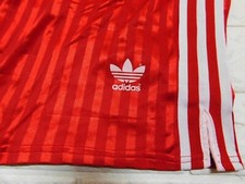 ADIDAS Pantalons Shorts