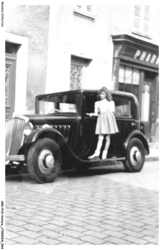 Arop10 0643 voiture fillette - -,