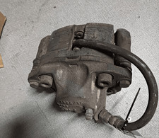 Étrier de frein avant Gauche