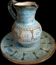 Vallauris ensemble plateau et pichet signé  Alain Maunier