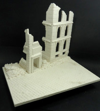  DIORAMA KIT MAQUETTE 1 35  BATIMENT EN RUINE A PEINDRE ET A DECORER