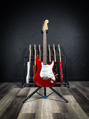 Squier affinity stratocaster - squier,