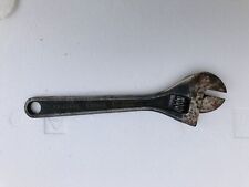 ancien  clés à molette Facom