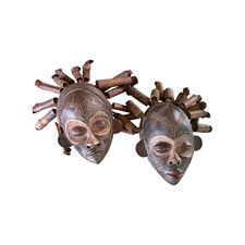 Masque tête Bamiléké terre cuite et perles Cameroun Art tribal Africain