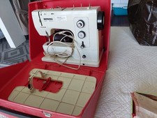 machine a cousre BERNINA 830