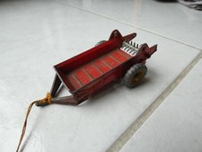 Remorque Massey Harris  Manure Spreader Dinky Toys 1/43 jouet ancien original