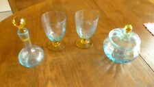2 VERRES ANCIENS + 1 SUCRIER + 1 PETITE CARAFE  GEORGE SAND / CRISTAL  /TBE